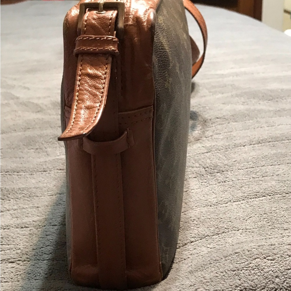 Louis Vuitton Brown Monogram Shoulder Bag - Picture 7 of 8
